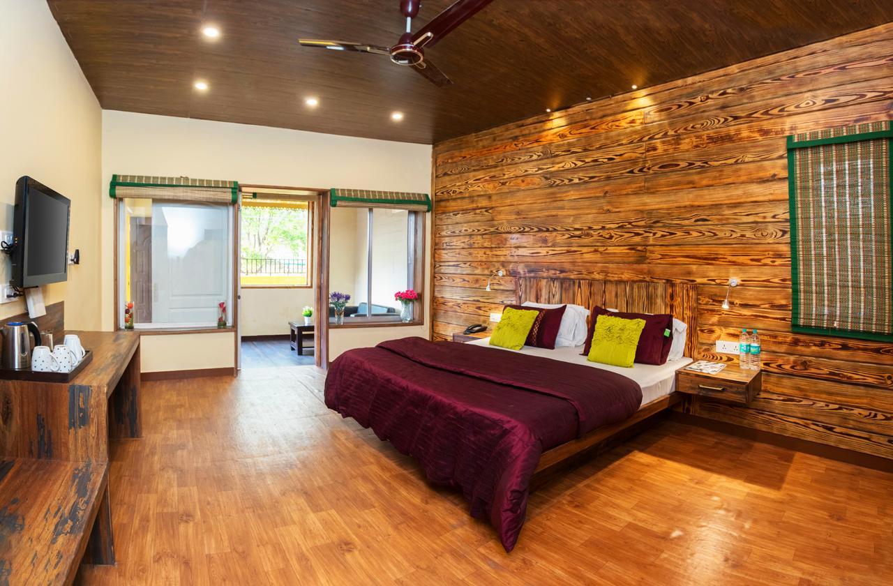 Nirvana Lodge And Lounge Mussoorie Exterior foto